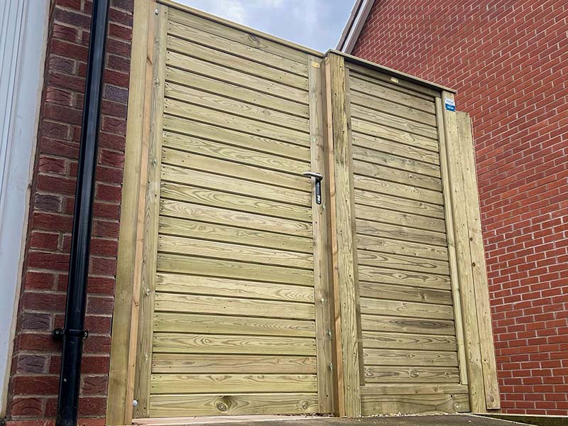 Horizontal Tongue & Groove garden gates | Jacksons Fencing