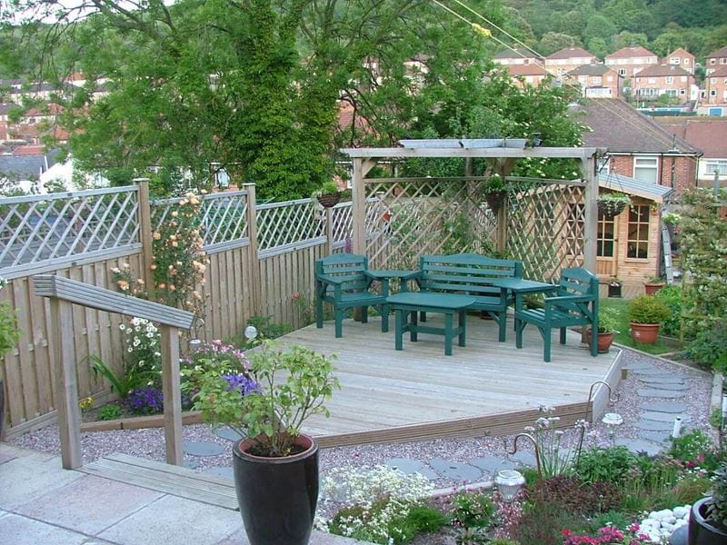 Decking with pergola
