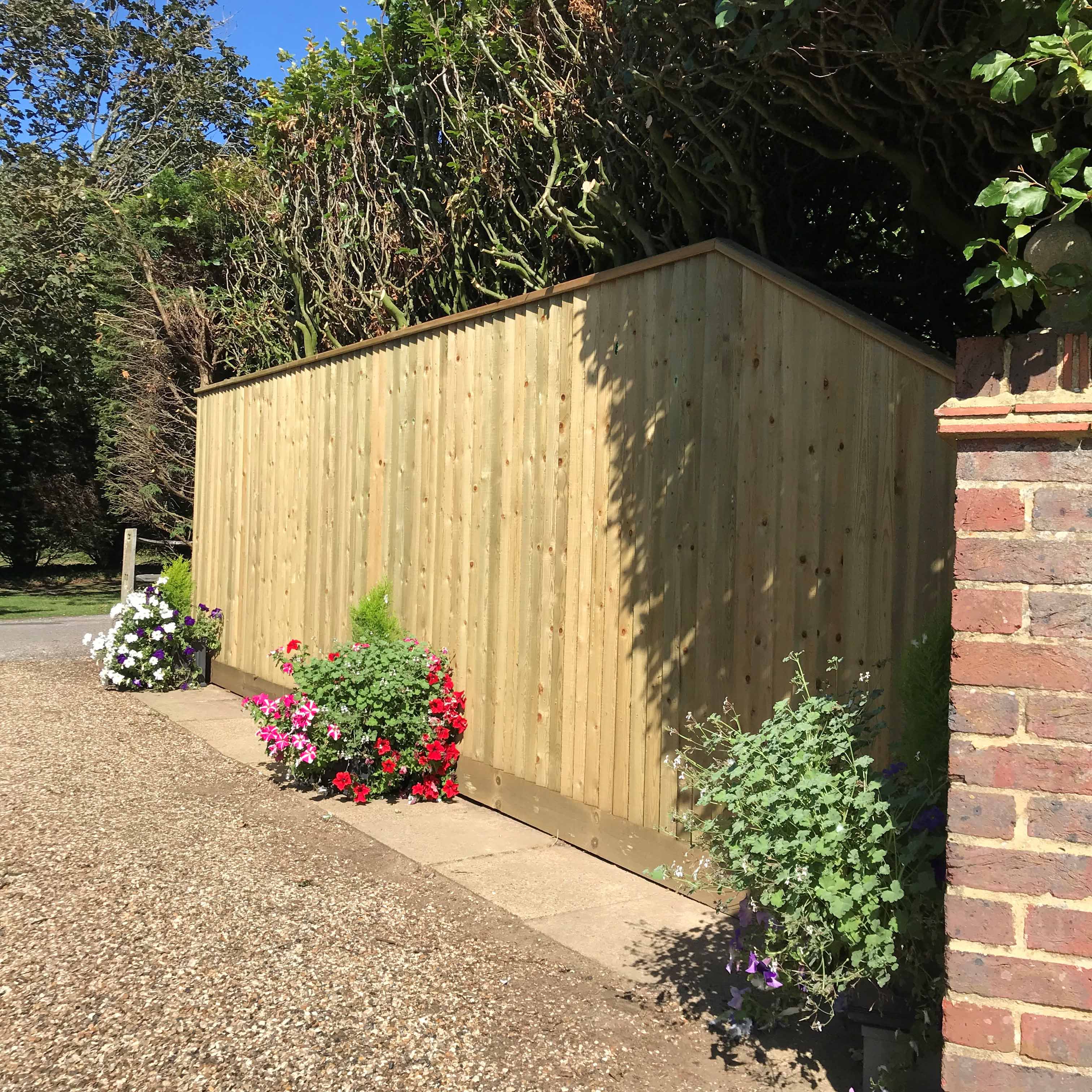 Traditional Featherboard & Feather edge | Jacksons Fencing